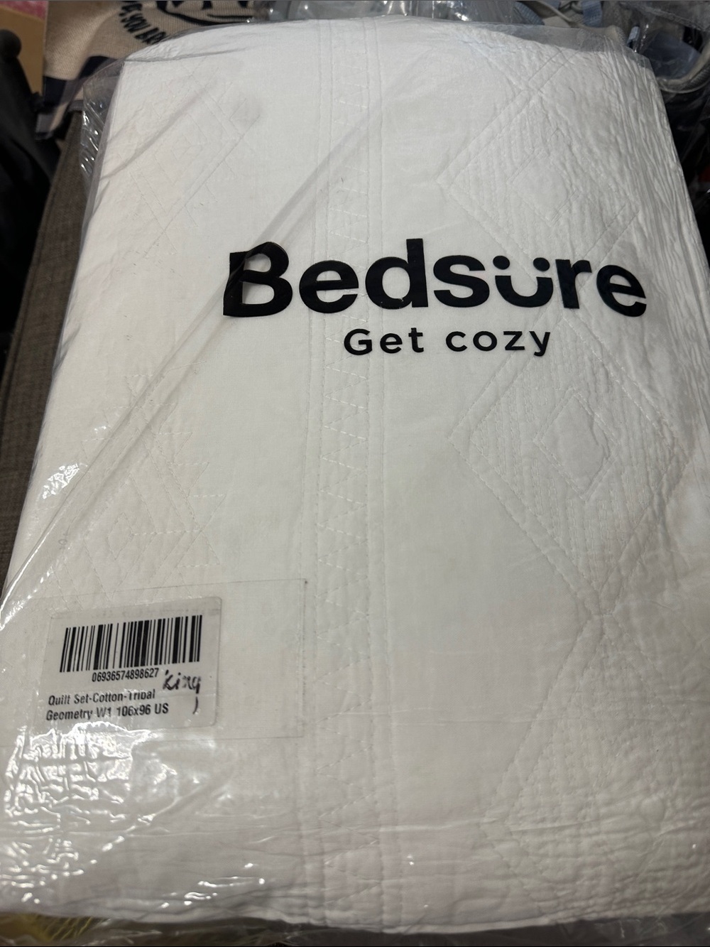 Bedsure White Quilted Cotton Quilt - Soft Geometric Stitching